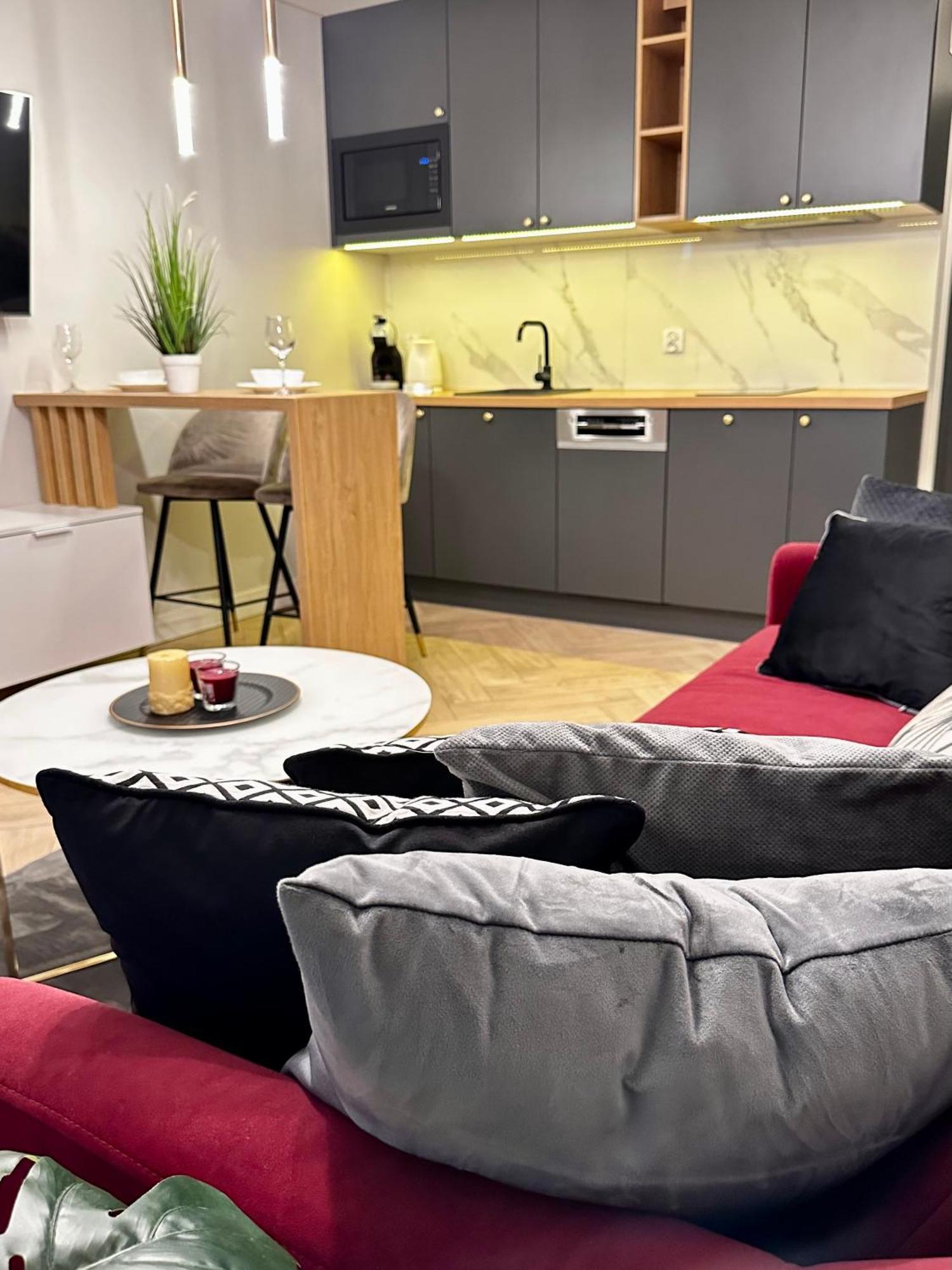 Apartamenty Kielce- Apartament Rubin Przy Zalew Kielecki, Faktura, Parking, Centrum Zewnętrze zdjęcie