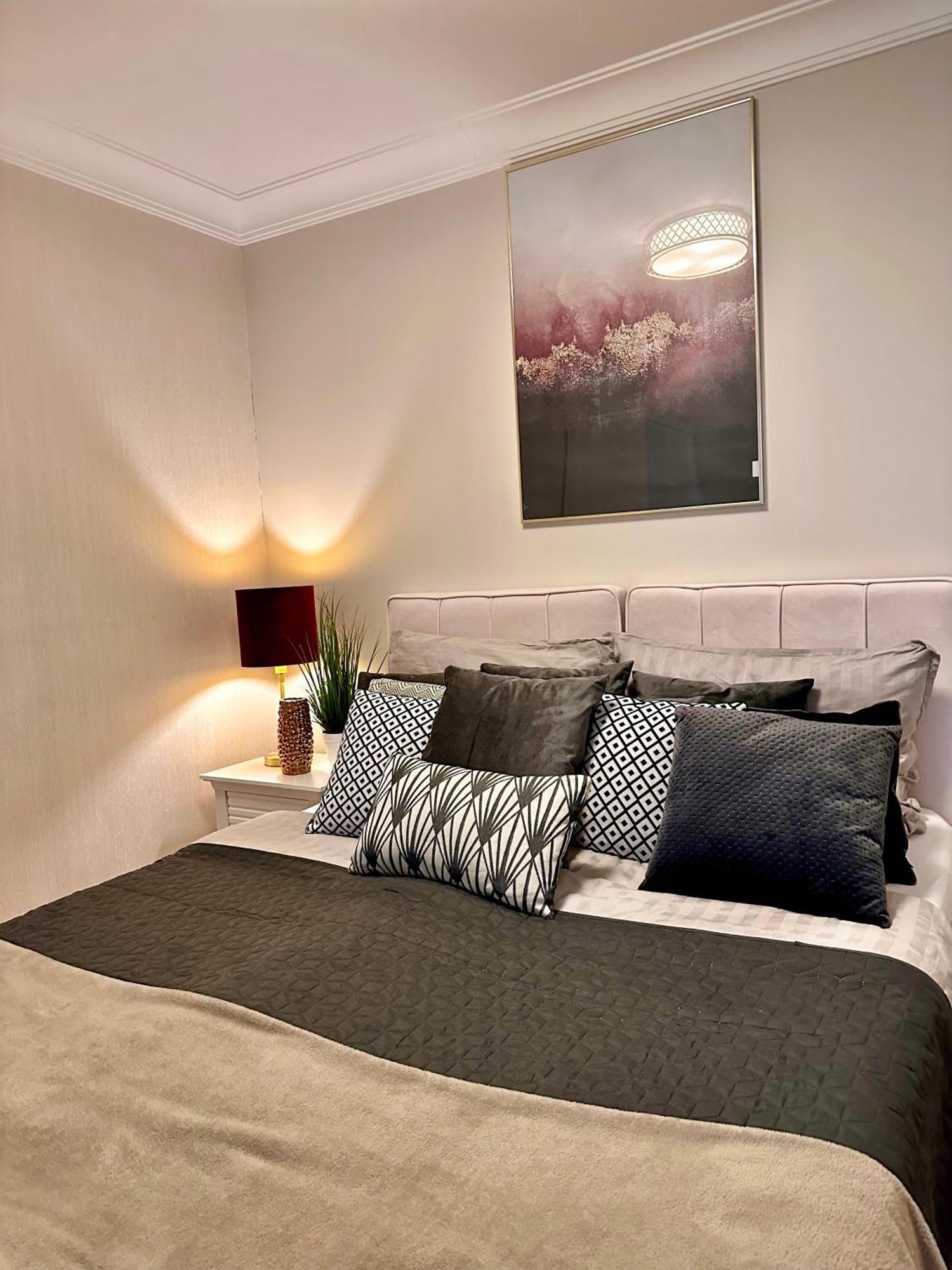 Apartamenty Kielce- Apartament Rubin Przy Zalew Kielecki, Faktura, Parking, Centrum Zewnętrze zdjęcie